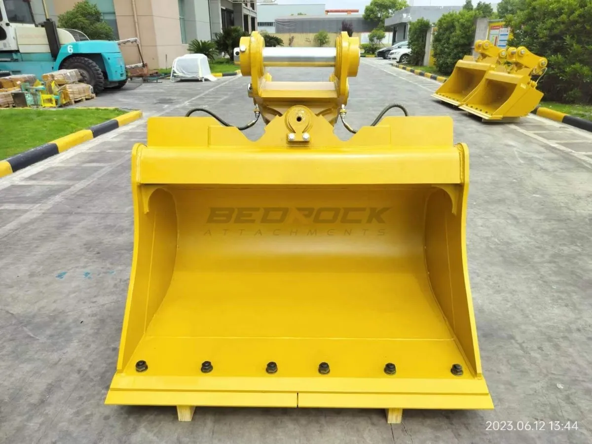 60 Excavator Tilt Ditch Cleaning Bucket fits CAT 320 Excavator B Linkage