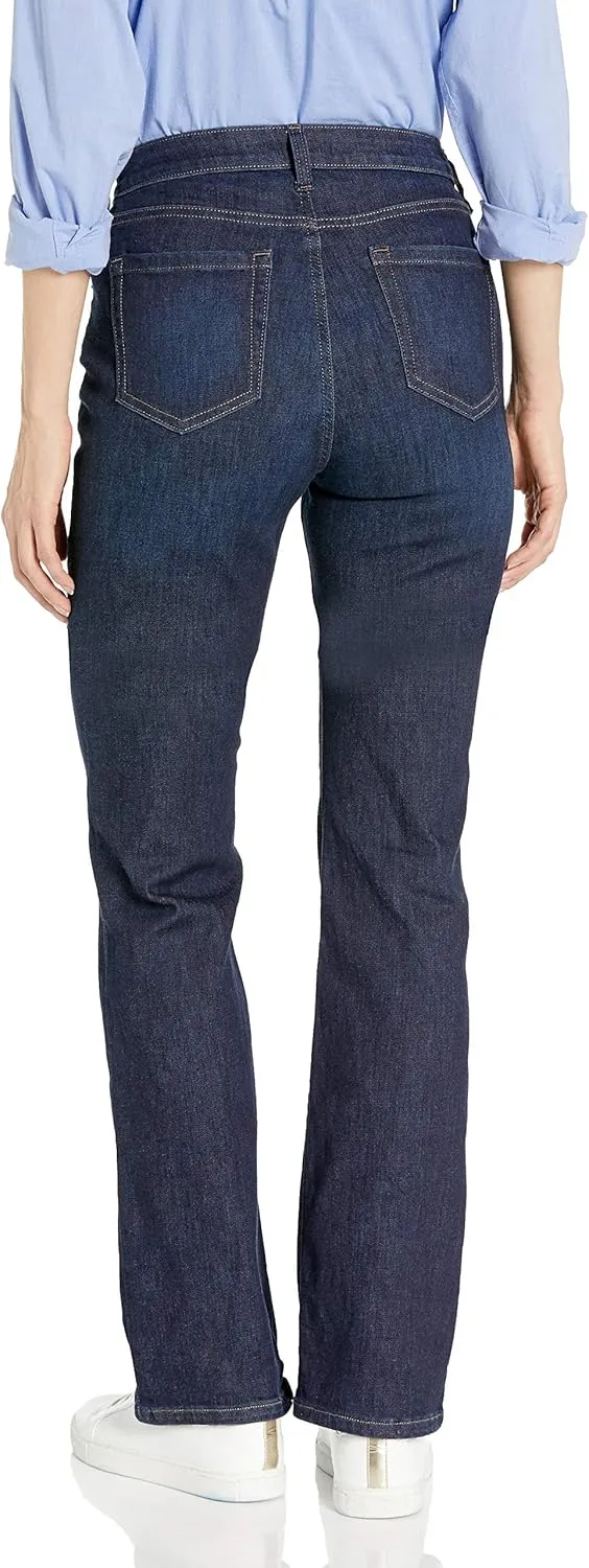 Amazon Essentials Women's Slim Bootcut Jeans, Mid-Rise, Stretchy