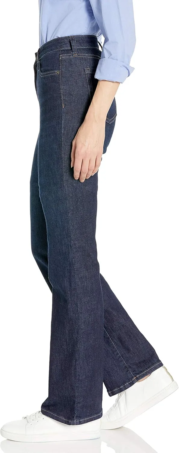 Amazon Essentials Women's Slim Bootcut Jeans, Mid-Rise, Stretchy