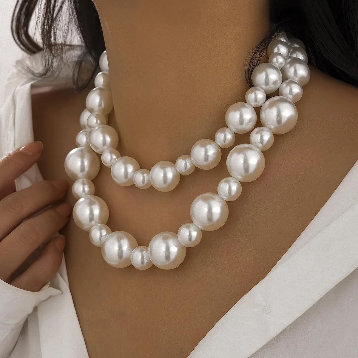 Chunky Pearl Necklaces White Big Beaded Necklace Pearls Statement Necklace Dainty Pearl Choker Necklaces Fashion Baroque Pearl Accessories Wedding Prom Jewelry for Women