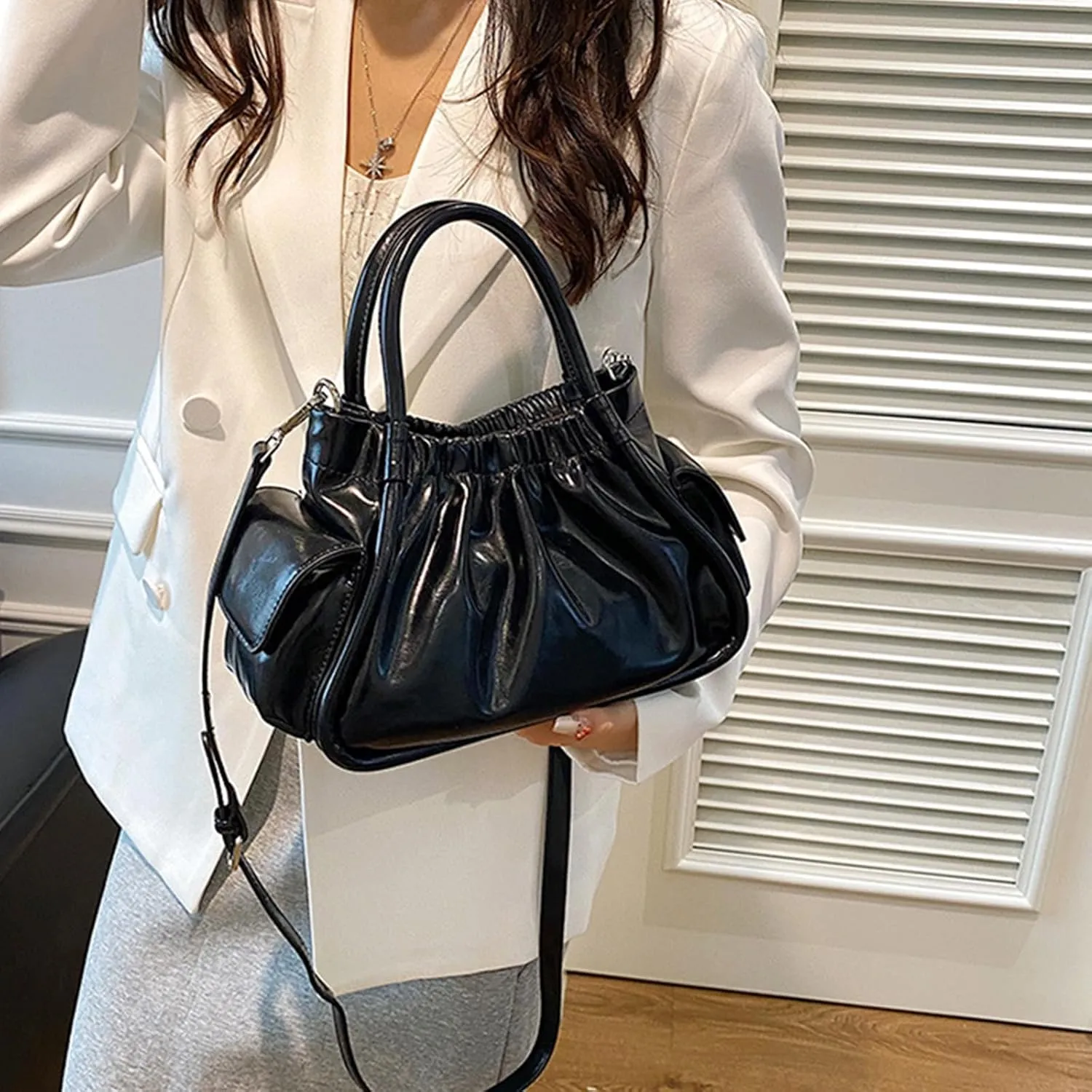 Fashion Pleated Clouds Shaped Handbag for Women PU Leather Shoulder Satchel Crossbody Bag Purse with Adjustable Strap