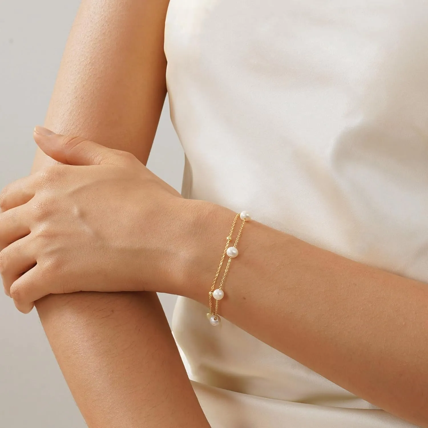 Gold Bracelets for Women,Dainty Gold Bracelet Stack 14K Gold Plated Pearl Bracelet Set Cute Tennis Bracelet Stackable Chain Bracelets for Women Waterproof Pearl Bead Bracelet Womens Jewelry