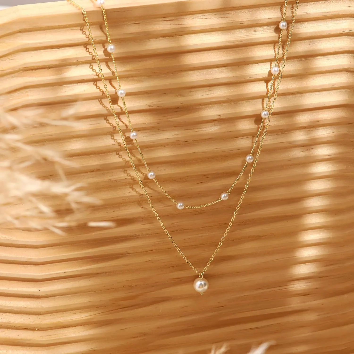 Gold Pearl Necklaces for Women, 14K Natural Freshwater Dainty Pearl Choker Necklaces for Women, Elegant Jewelry for Mom, Wife - Valentine's Day, Anniversary, Wedding Gift