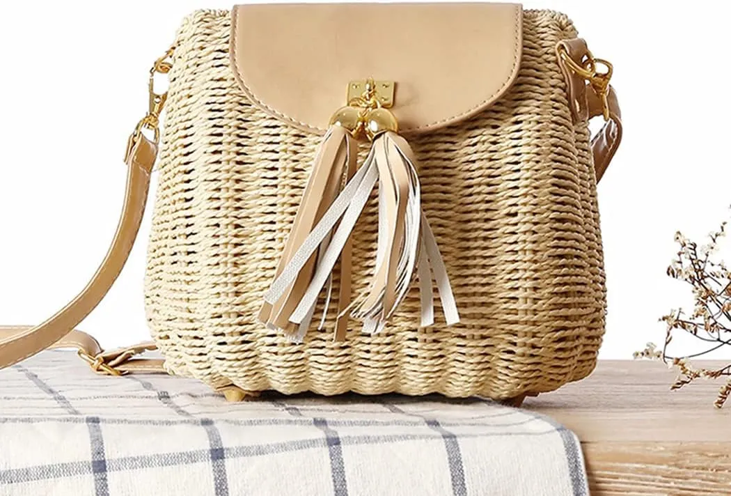 Handwoven Round Rattan Bag Beach Style Woven Shoulder Bag with Leather Strap