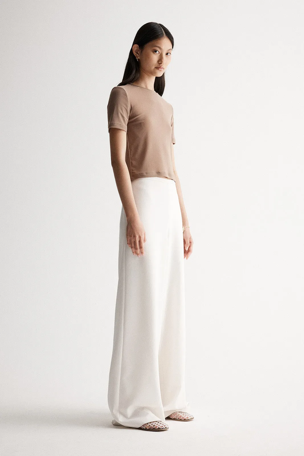 Lilium Tee Dark Latte
