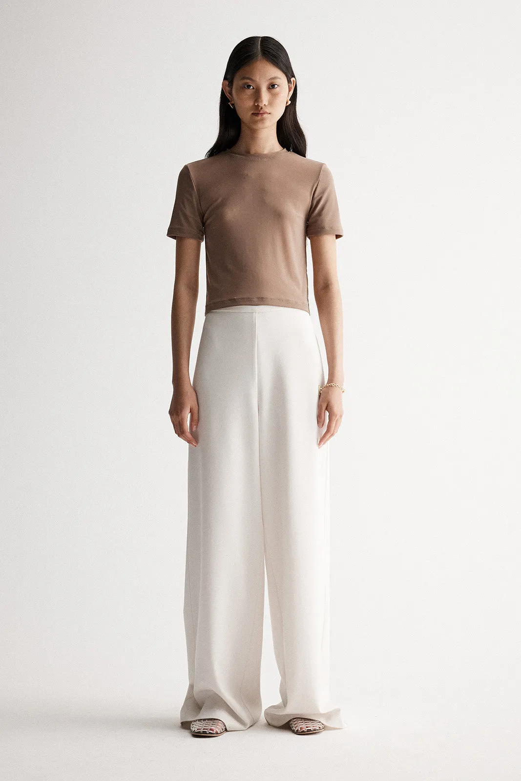 Lilium Tee Dark Latte