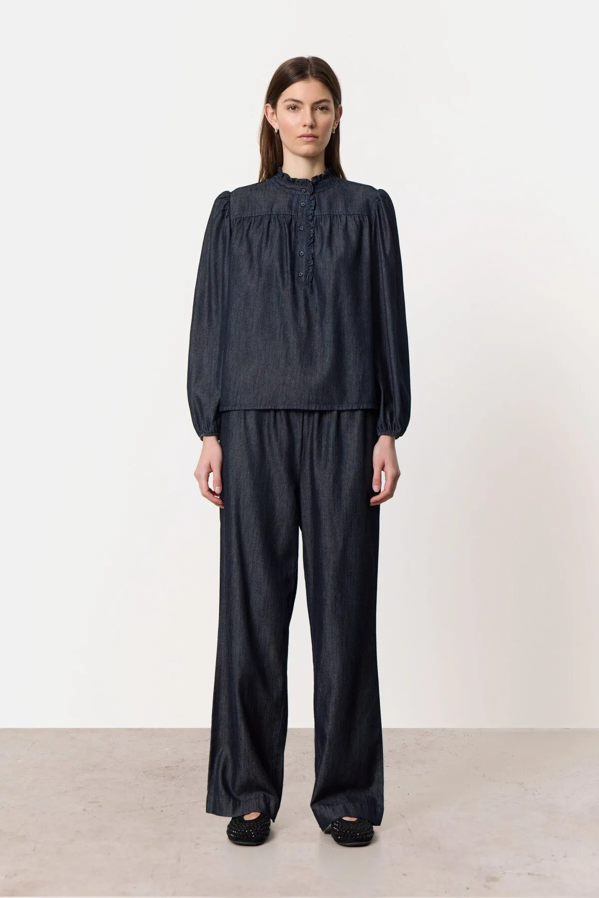 LR-FABIOLA 3 Blouse Dark blue