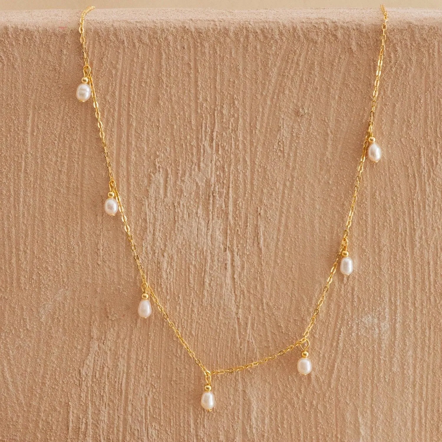 Pearl Necklaces for Women, Dainty 14K Gold/Silver Plated Pearl Necklace, Simple White Pearls Choker Y-shaped Pearl Single Pearl Cute Pearl Thin Chain Necklace, Elegant Women Wedding Jewelry