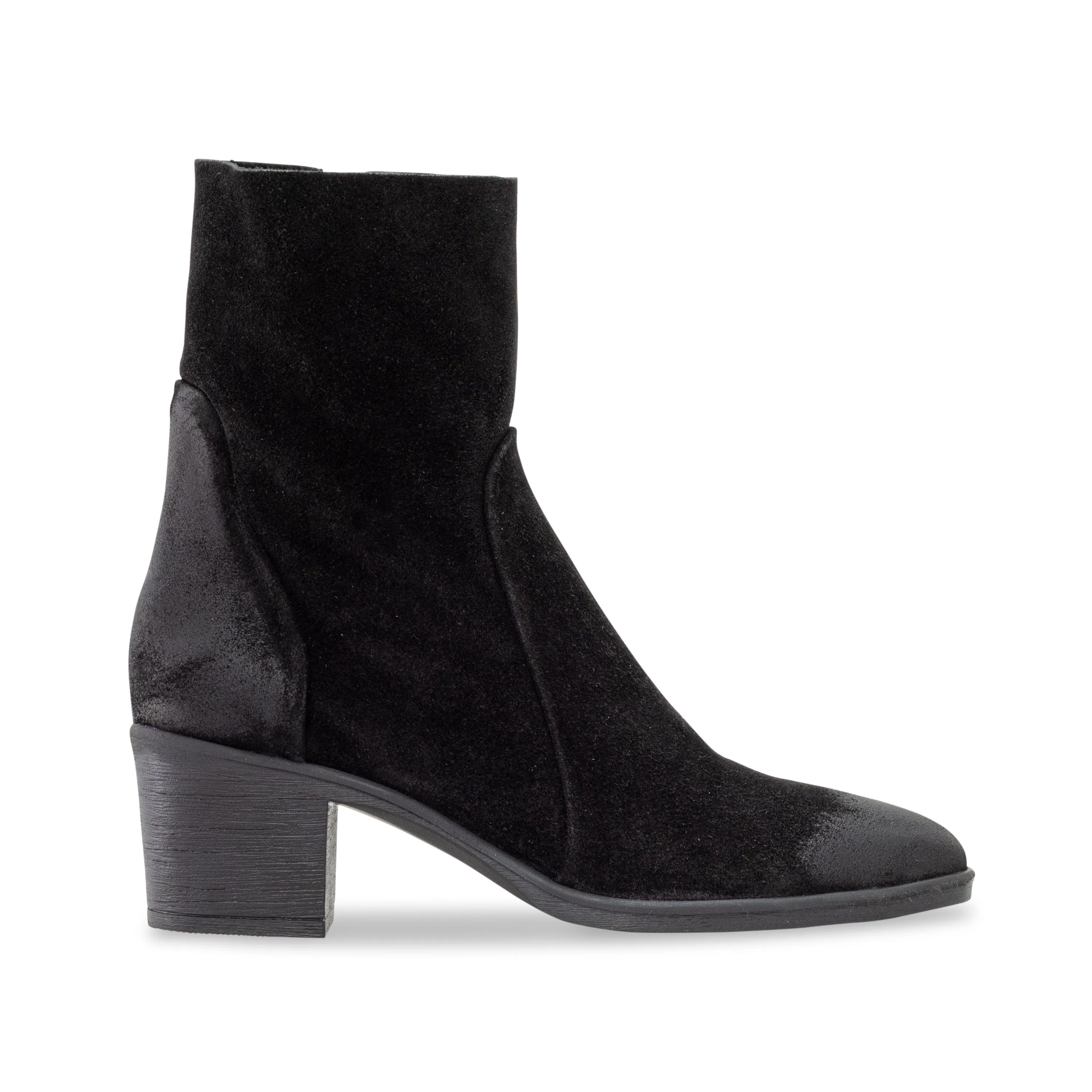 Sally 80 Black