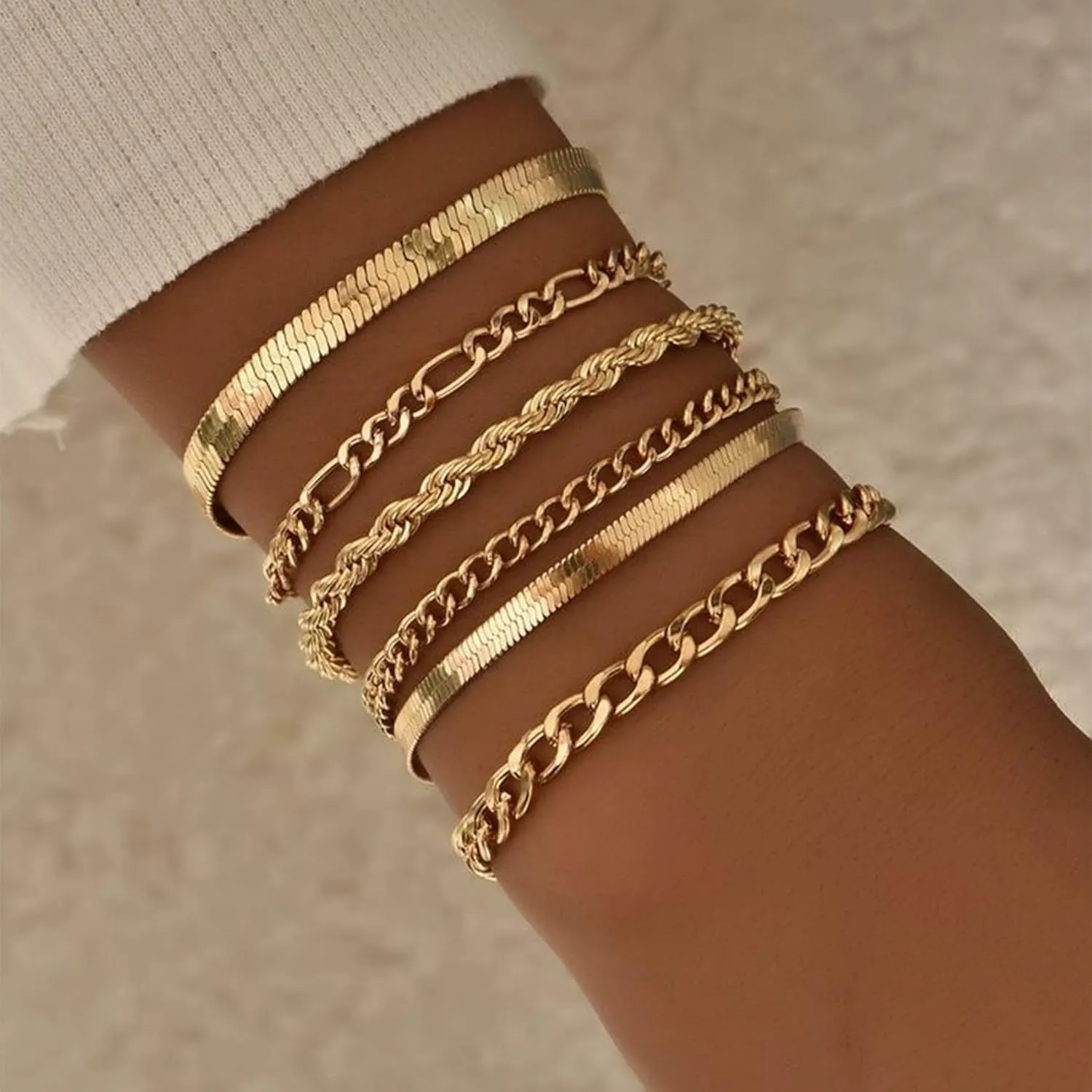 Senteria 14K Gold Plated Bracelets for Women Non Tarnish Gold Stack Bracelets Sets Adjustable Waterproof Chain Cuban Link Layered Waterproof Jewelry Sets Gifts for Womens