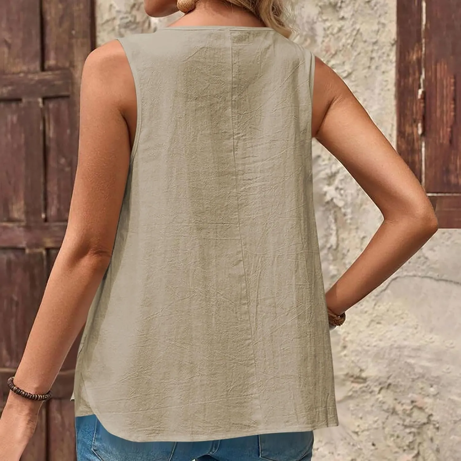 Simple Basic Tank for Women 2025 Button Embellished Solid Camisole Sleeveless Round Neck Top Lightweight Resort Shirt
