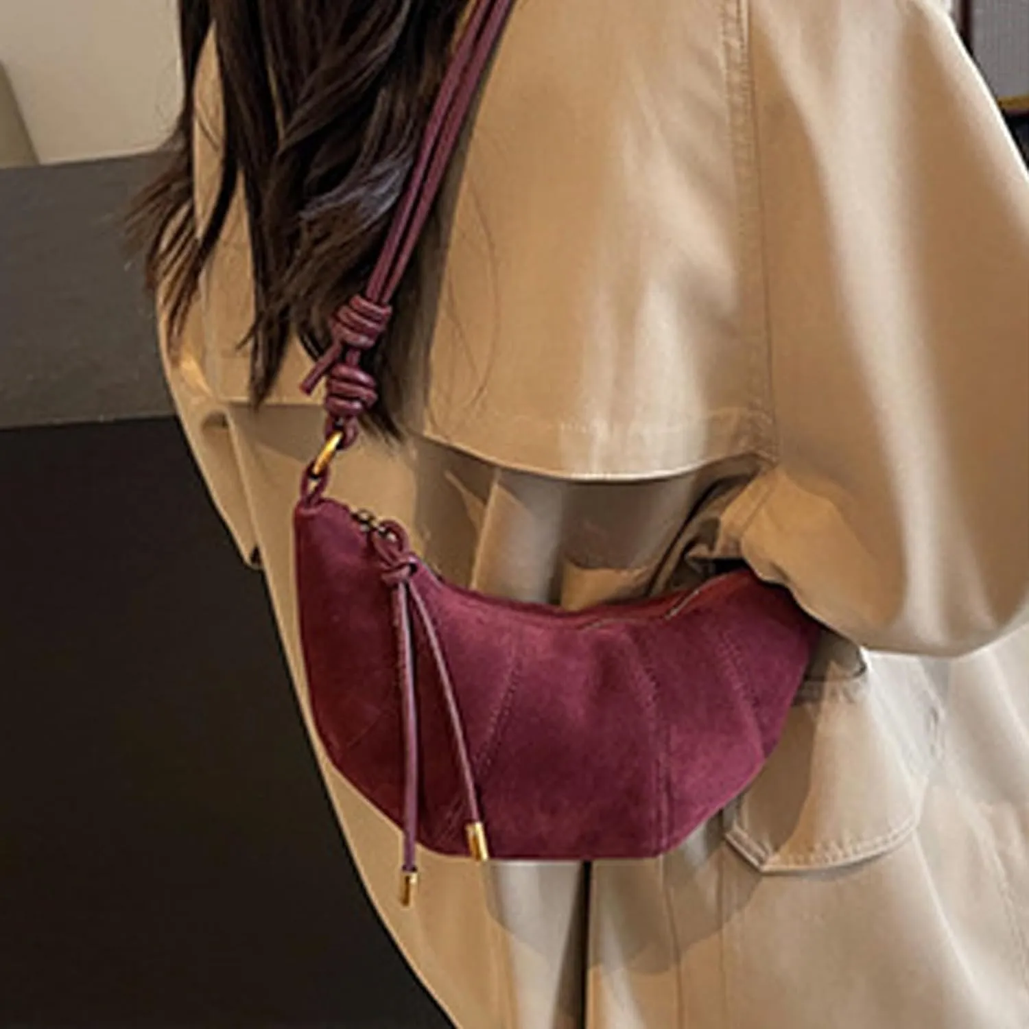 Vintage Velvets Satchel Bag with Adjustable Strap Fashion PU Leather Crossbody Shoulder Bag Purse for Women