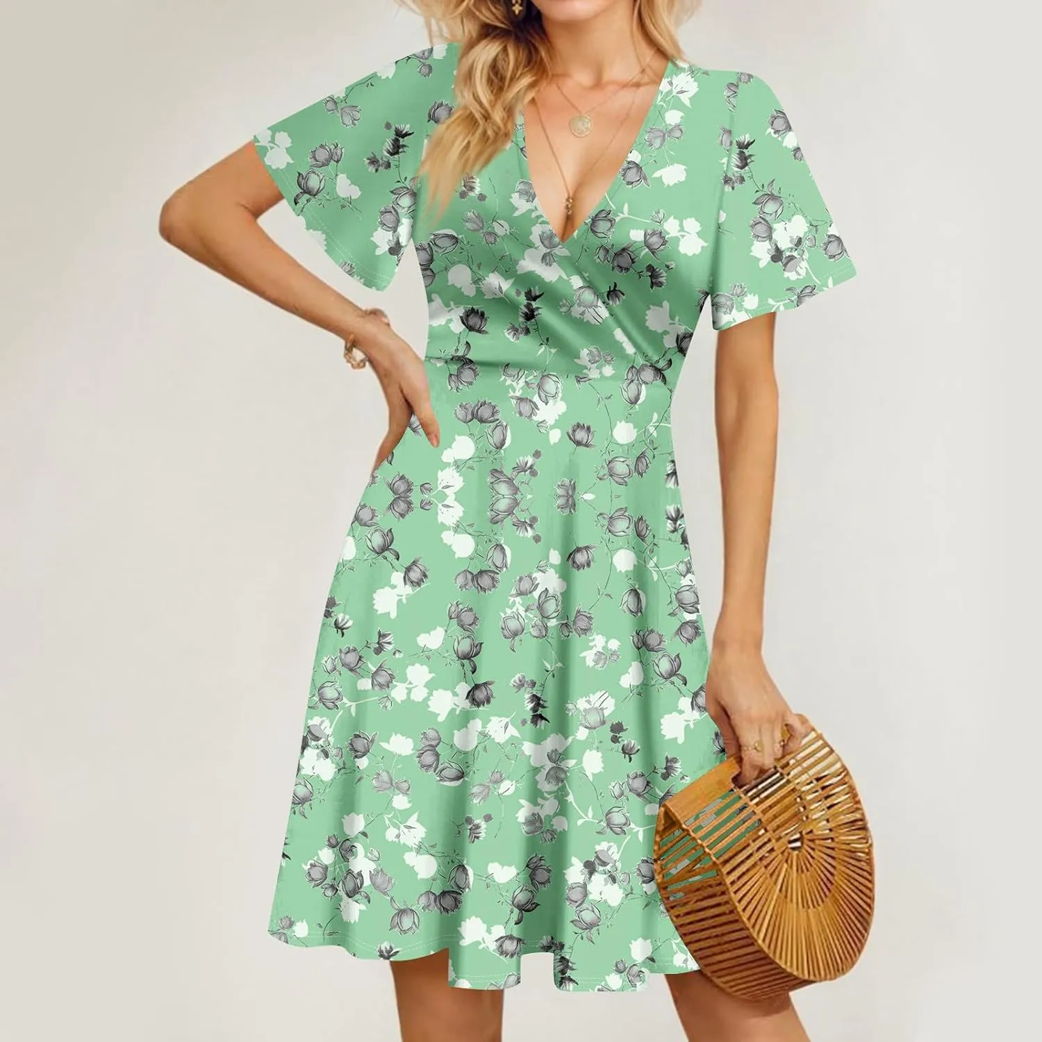Womens 2025 Floral V-Neck Maxi Dresses Sexy Deep Cut Summer Dress Casual Beach Sundress for Vacation Garden Parties