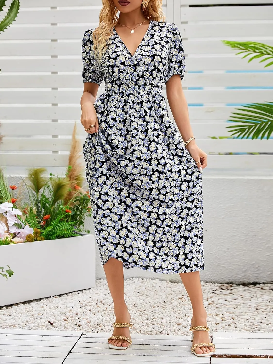 Women's Blue Floral Print Cross V-Neck Maxi Dress, Casual Summer Beach Vacation Dress, Elegant Cocktail Dress for Women