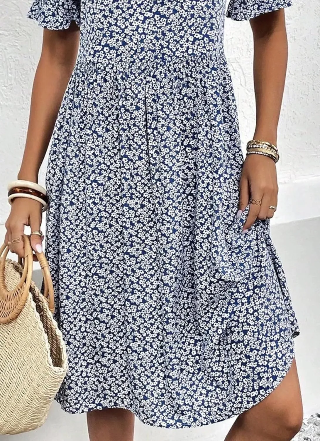 Women's Summer Dress Blue Floral Print Crew Neck Short Sleeve Loose Fit Casual Beach Party Mini Dress with Ruffle Sleeves