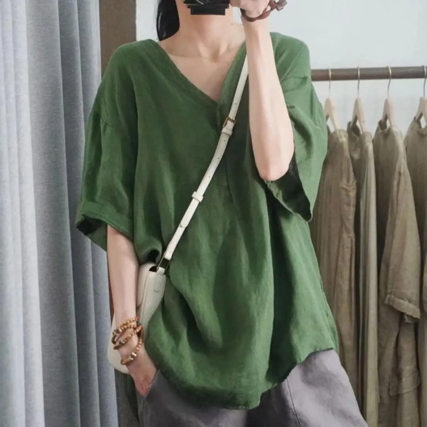 Womens Tshirts Cotton Loose Fit Linen Blouses Button Down Half Sleeve Casual V-Neck Oversized Summer Cotton T-Shirt