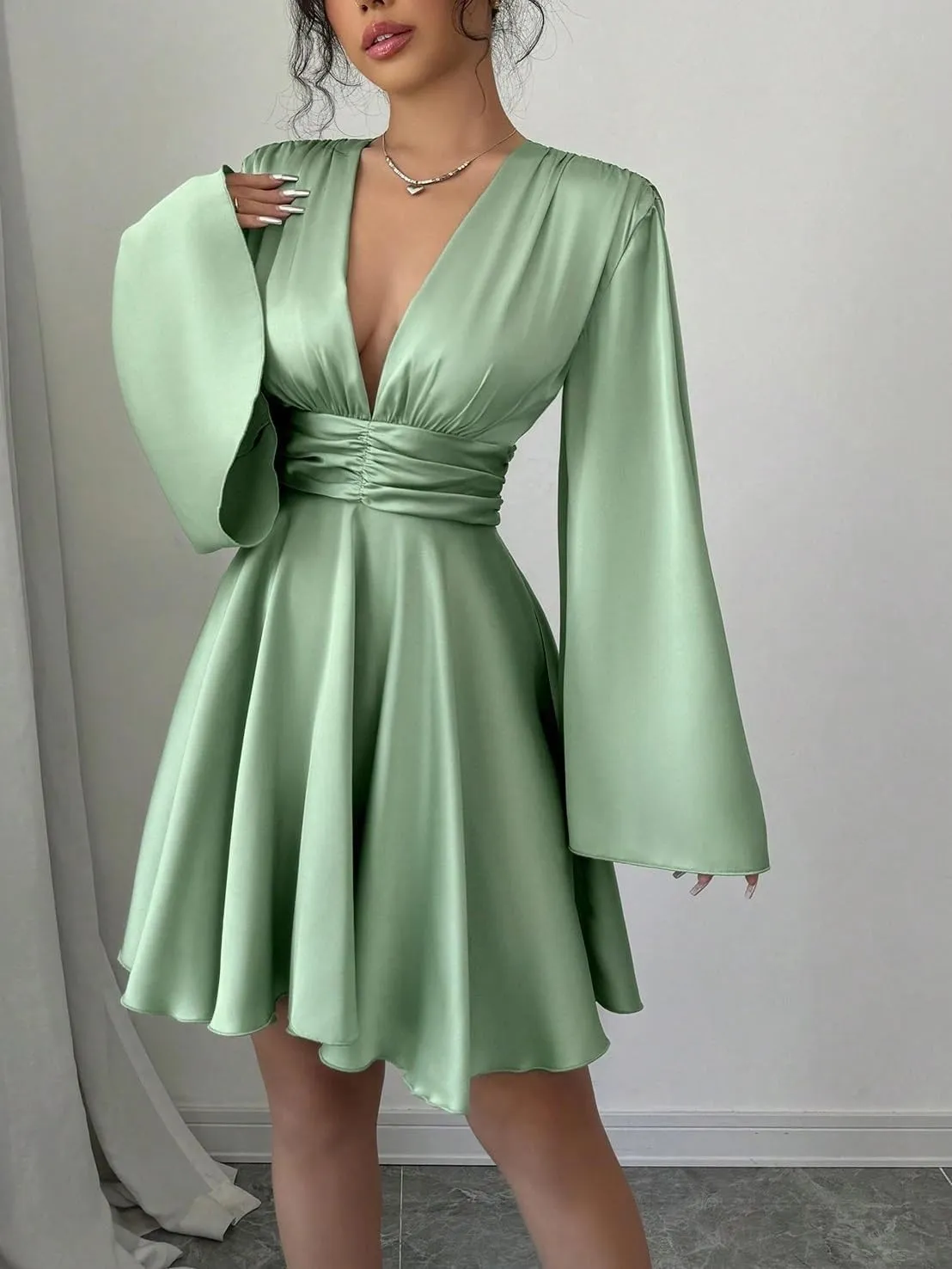 Women's V-Neck Long Sleeves Waist Ruched Ruffles Hem Satin Elegant Party Dress, Fashion Short Dresses for Women
